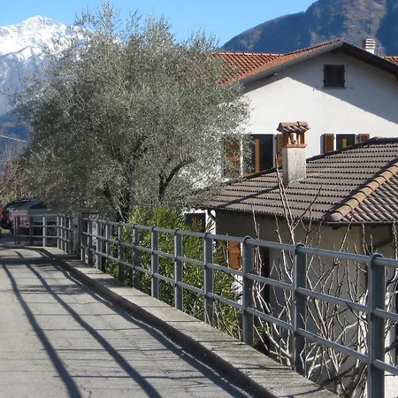 Lago E Ulivi Ferienhaus Ossuccio